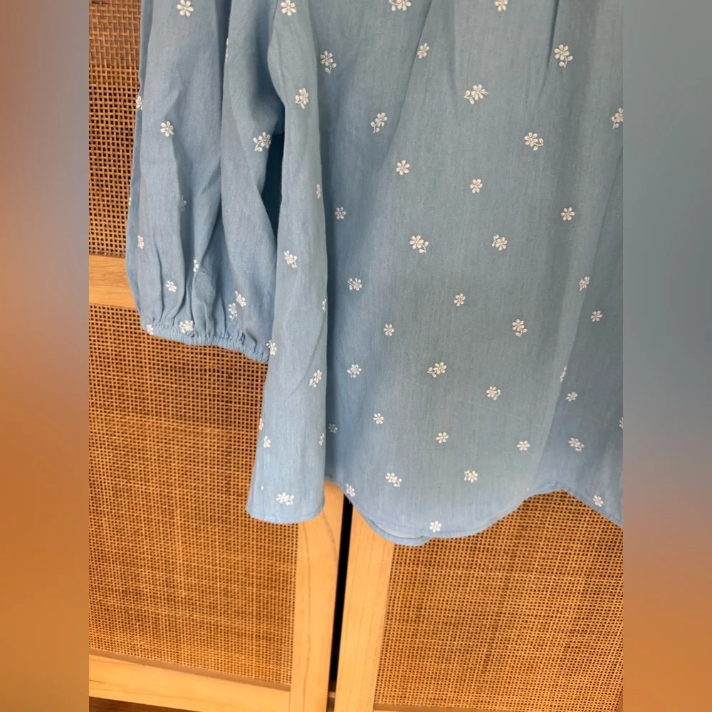 Sezane Kellia Blouse in Denim size 6 NWT 100% cotton - Picture 12 of 16